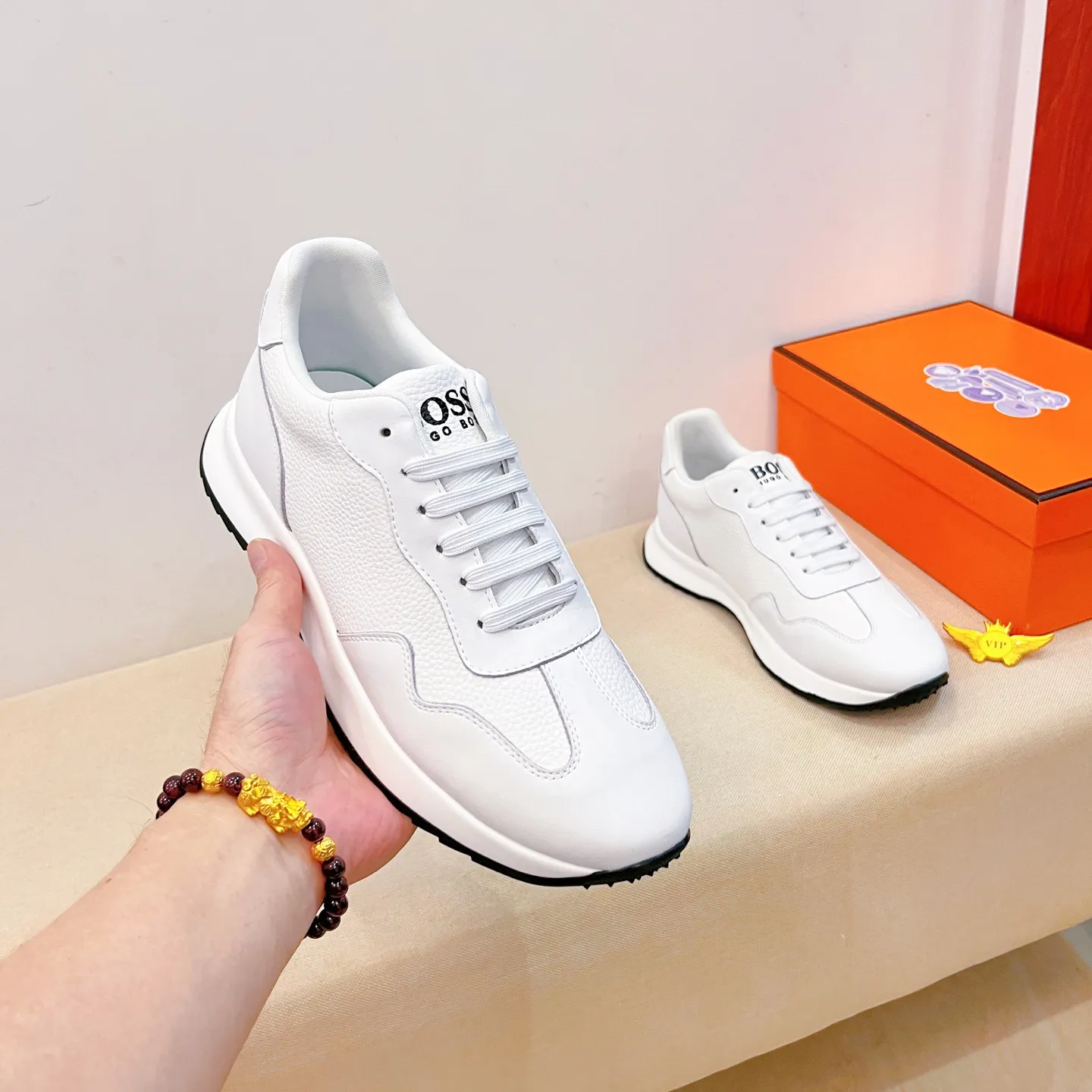 Men's shoes 💰 460💰【LV】🔥Louis Vuitton, high-end men's shoes brand official website 1:1 latest masterpiece: uppers are made of Italian imported first-layer cowhide with comfortable and breathable lining➕original non-slip and wear-resistant outsole🔥, making walking more convenient and comfortable! An exclusive new model, a stunning work, a beautiful 1:1 replica [color] compared to the official quality! Create a fashionable personality to set off your uniqueness! A must-have for trendy men! Classic🔥Size: 38-44 Color: 🔥Multiple colors available🔥.